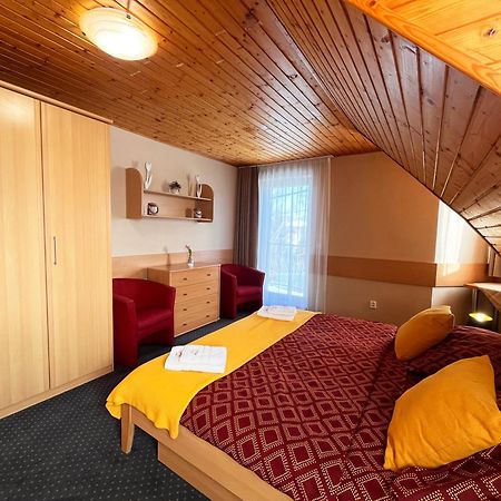 Jurika Liptov Aparthotel Liptovský Mikuláš Exterior foto