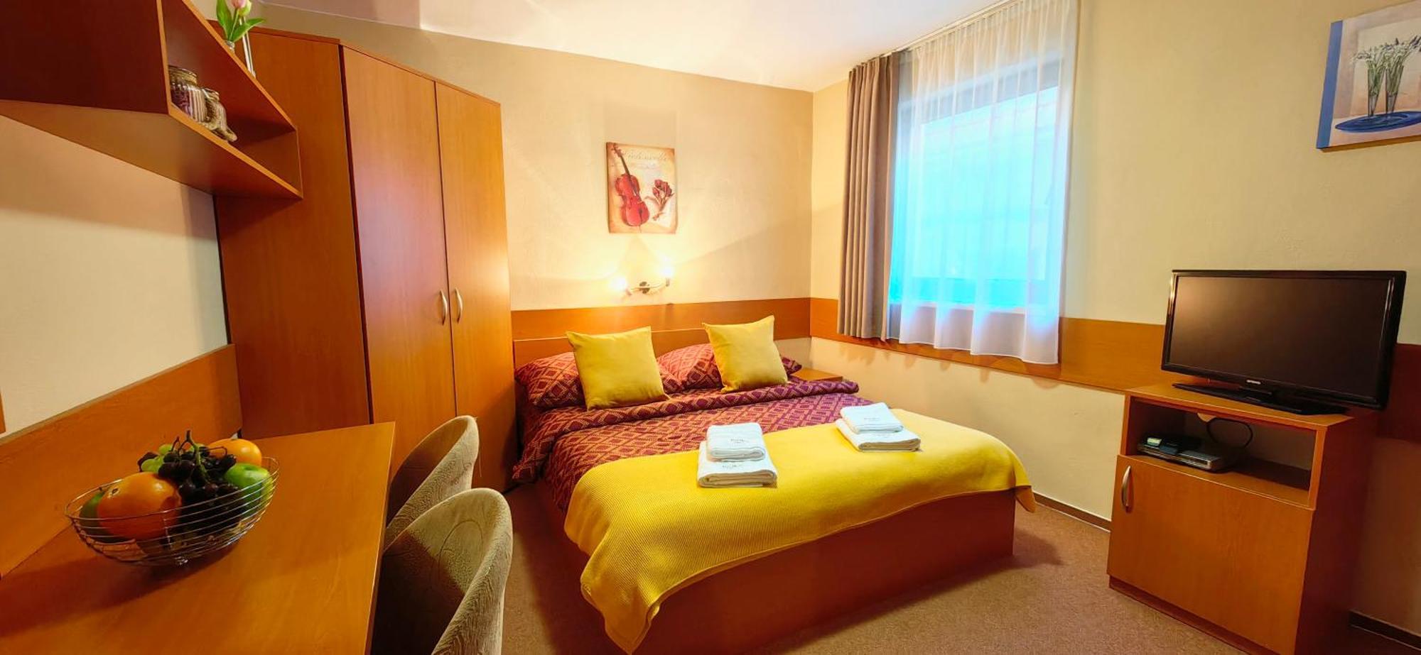 Jurika Liptov Aparthotel Liptovský Mikuláš Exterior foto