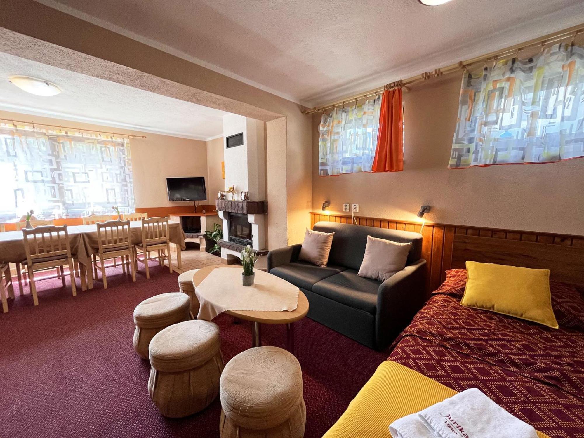 Jurika Liptov Aparthotel Liptovský Mikuláš Exterior foto