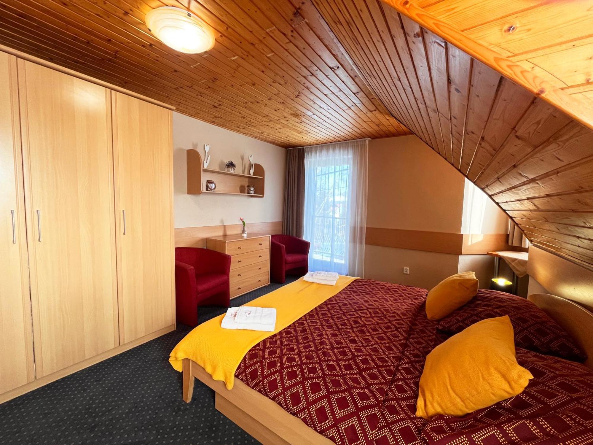Jurika Liptov Aparthotel Liptovský Mikuláš Exterior foto